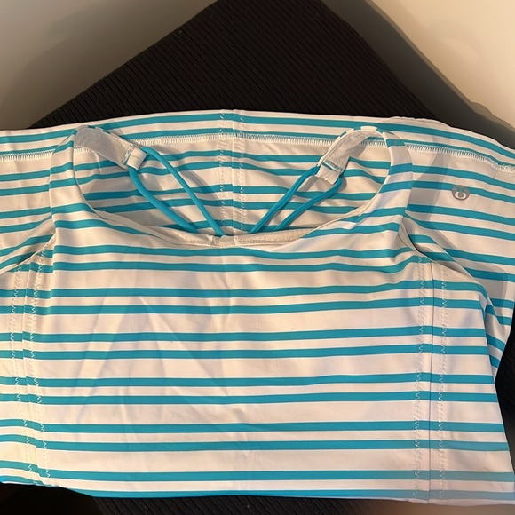 Lululemon Yoga Top - Picture 7 of 7